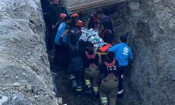 Hatay'da göçük altında kalan işçi kurtarıldı