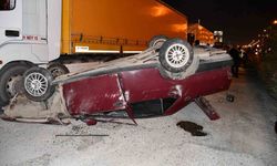 Hatay'da takla atan otomobildeki 1'i ağır 3 kişi yaralandı