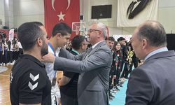 İskenderun ilçesinde başarılı sporcular ödüllendirildi
