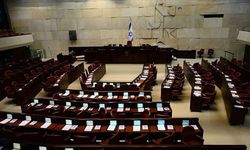 İsrail'i erken seçime götürecek Meclisin feshine ilişkin tasarı ön oylamada kabul edildi