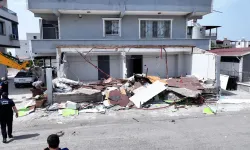 Hatay’da Kaçak Yapılar Tek Tek Yıkılıyor!