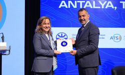 KUTSO öncülüğünde Antalya'da 5. UfM Dijital Dönüşüm Konferansı düzenlendi
