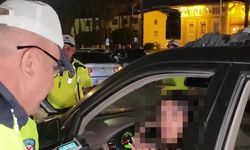 Polisi ezmeye çalıştığı iddia edilen yabancı uyruklu sürücü tutuklandı