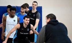 Türk Telekomlu basketbolculara göre Anadolu Efes serisinde 'fizik' ön planda olacak