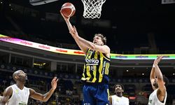 Türkiye Sigorta Basketbol Süper Ligi play-off çeyrek finalinde Fenerbahçe Beko seride durumu 1-0'a getirdi
