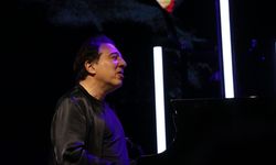 9. Antalya Akra Caz Festivali'nde piyanist ve besteci Fazıl Say sahne aldı