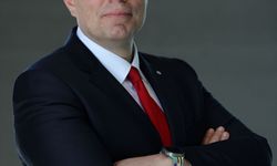 Abdi İbrahim ilaçta elektronik kullanma talimatı dönemini başlattı