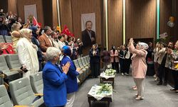 AK Parti Kadın Kolları Başkanı Ercan, Isparta'da konuştu: