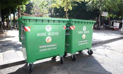 Akdeniz'de çöp konteynerleri yenileniyor