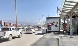 "Antakyalılar Soruyor: Bu Trafo Neden Yolun Ortasında?"