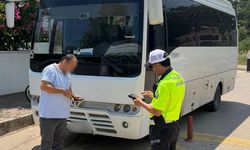 Antalya'da trafik denetimlerinde 72 bin 839 araç ve sürücü kontrol edildi