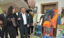 Bozyazı ve Gülnar ilçelerinde Halk Eğitimi Merkezlerinin yıl sonu sergileri açıldı