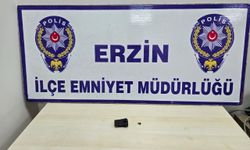 Erzin'de ehliyet sınavına kopya düzeneğiyle giren şahıs yakayı ele verdi