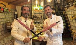 Fransız şef, tescilli Adana kebabının 'lezzet sırları'nı ustasından öğrendi