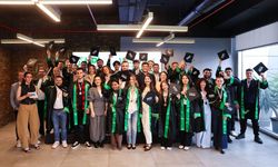 HDI Kampüs ikinci dönem mezunlarını verdi
