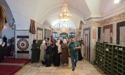 İsrail'in kısıtlamalarına rağmen Filistinliler hicri yılbaşını Harem-i İbrahim Camisi'nde karşıladı