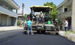 Kahramanmaraş'ta asfalt mesaisi sürüyor