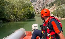 Kahramanmaraş'ta nehirde kaybolan kişi için arama çalışması başlatıldı