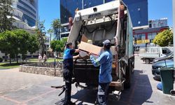 Mersin'de markette son tüketim tarihi geçmiş 230 gıda ürünü ele geçirildi