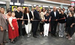 Mersin'de özel gereksinimli çocukların geri dönüşümle yaptığı eserler sergilendi