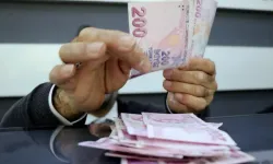 Emekliler Dikkat: Maaşlar Değişiyor, Milyonlarca Emekli Etkilenecek!