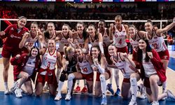 Türk voleybolu gururlandırmaya devam ediyor