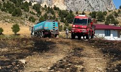 Alanya'da otluk alanda çıkan yangın söndürüldü