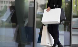 AVM'lerde ilk yarının öne çıkan kategorileri kozmetik ve teknoloji oldu