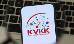 Avukata 'izinsiz SMS' atan tasarruf finansman şirketine KVKK'dan 1 milyon lira ceza