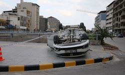 Hatay'da Feci Kaza! Devrilen Otomobilde 2 Kişi Hayatını Kaybetti