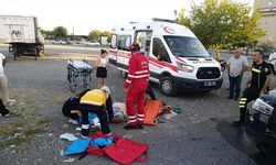 Hatay'da SUV tipi araçla motosikletin çarpışması güvenlik kamerasında