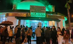 Samandağ'da Hz. Hızır Türbesinde Görülen Işık Herkesin Gündeminde!