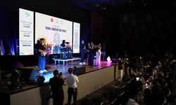 Kosova'da 'Dostluk ve Barışın Ritmi: Barış Manço'nun İzinde Genç Sesler' konseri düzenlendi