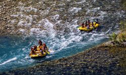 Manavgat'ta debisi yükselen Köprüçay rafting tutkunlarını ağırlıyor