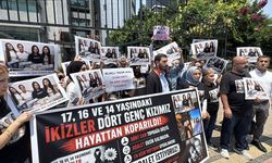 Mersin'de ikizler ve iki kuzeninin yaşamını yitirdiği kazayla ilgili tutuklanan sürücü hakim karşısında