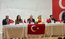 MHP Genel Başkan Yardımcısı Yurdakul, Kemer İlçe Kongresi'nde konuştu: