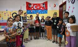 Öğrenciler yaz tatilinde atık malzemelerden dekoratif ürün tasarlıyor