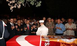 Şanlıurfa'da halı sahada kalp krizi sonucu ölen jandarma uzman çavuşun cenazesi Şırnak'ta defnedildi