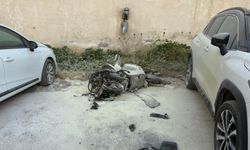 Serik'te park halindeki motosiklette çıkan yangında 1 kişi hafif yaralandı