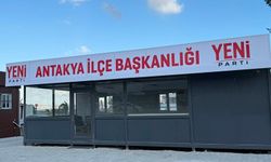 YENİ Parti İlk Tabelayı Yıkımın Simgesi Antakya’ya Astı!