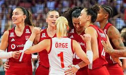 A Milli Kadın Voleybol Takımı, Avrupa Şampiyonası'nda yarın Polonya ile karşılaşacak