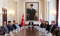 Adalet Bakanı Gürlek, Muhsin Yazıcıoğlu'nun ailesiyle görüştü
