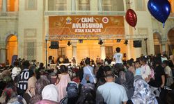Adana'da 'Cami Avlusunda Atan Kalpler' programı düzenlendi