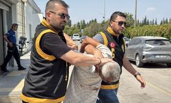 Adana'da eski eşini bıçakla yaralayan zanlı gözaltına alındı