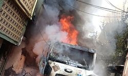 Adana'da vidanjör ve 2 motosiklet yangında kullanılamaz hale geldi