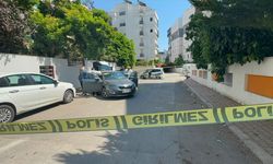 Antalya'da otomobiline düzenlenen silahlı saldırıda 1 kişi öldü