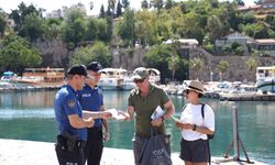 Antalya'da turizm polisleri, tatilcilerin huzuru için sahada