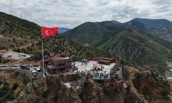 Gümüşhane'deki cam seyir terası 67 bin 786 ziyaretçi ağırladı