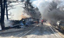 GÜNCELLEME - Mersin'de 3 aracın karıştığı kazada 1 kişi öldü, 1 kişi yaralandı