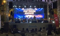 Hatay Büyükşehir Belediyesi Orkestrası İskenderun ilçesinde konser verdi